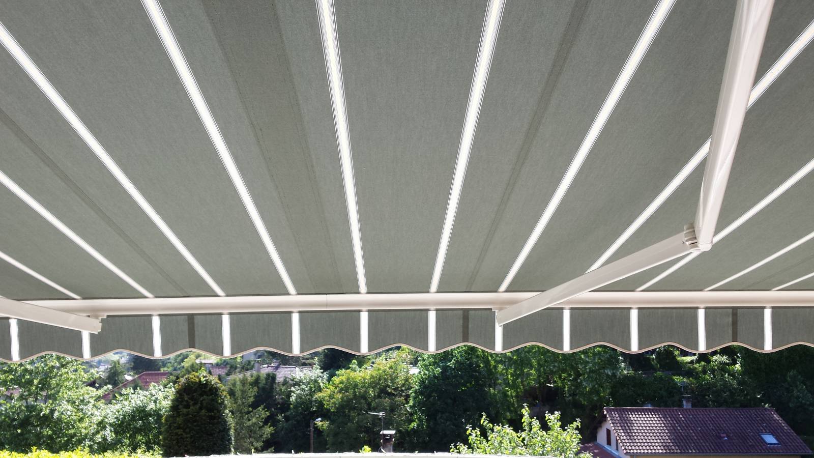 CLINIQUE DU STORE Installateur professionnel STORE TERRASSE