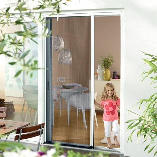 Moustiquaire sur MESURE de qualité sur LYON - CLINIQUE DU STORE