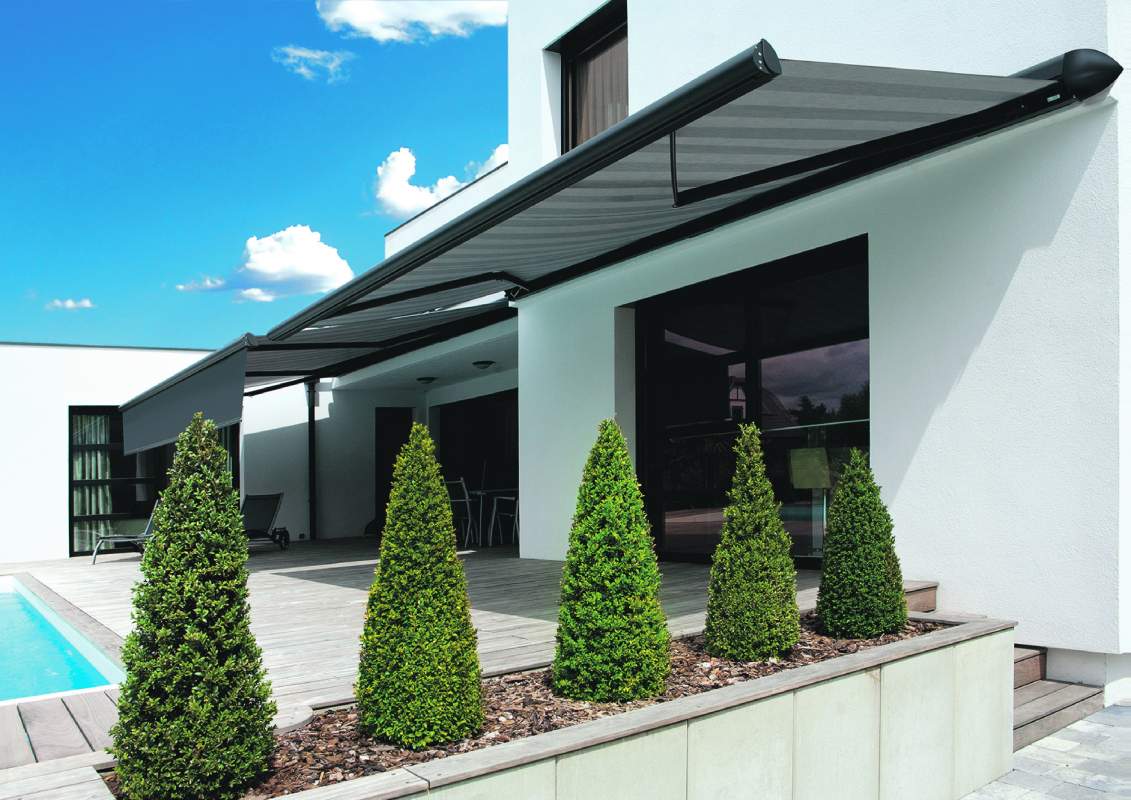 Faire installer un store coffre électrique pour terrasse à proximité de Lyon