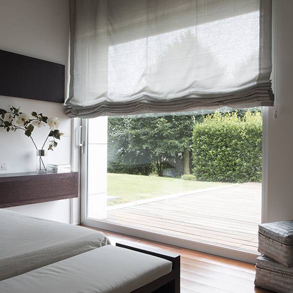 Installation Stores Intérieurs sur LYON - Stores bateaux