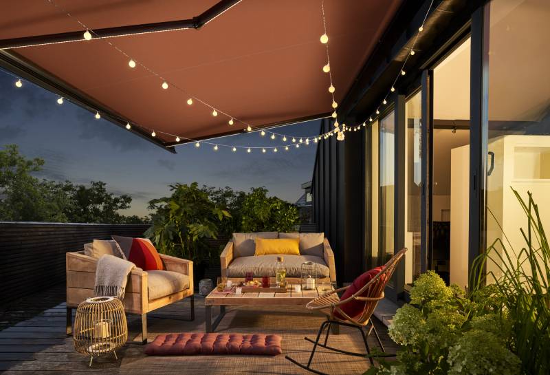 Installateurs nouvelle toile de store - spécialiste sur LYON la société CLINIQUE DU STORE