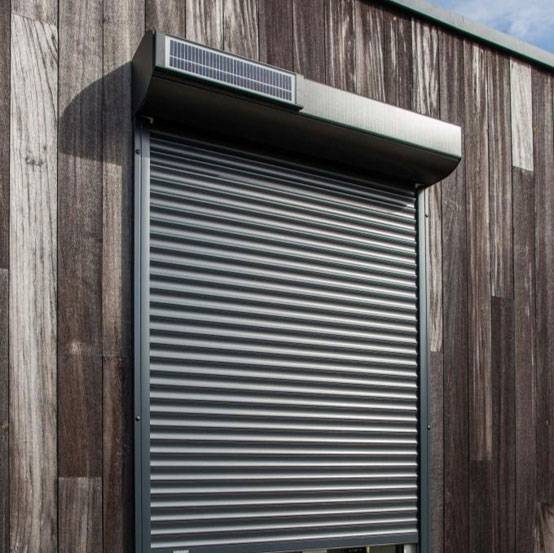 Installateur volet roulant électrique solaire CLINIQUE DU STORE - Dardilly