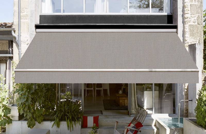 Installateur store solaire sur Lyon - CLINIQUE DU STORE Caluire votre expert