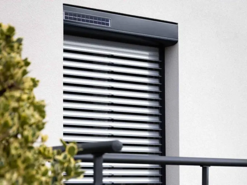 Installation et dépannage de stores et volets roulants solaires sur Lyon 6 - CLINIQUE DU STORE