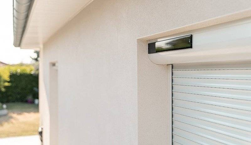 volet roulant solaire sur mesure - Lyon et Caluire - installateur professionnel Clinique du Store